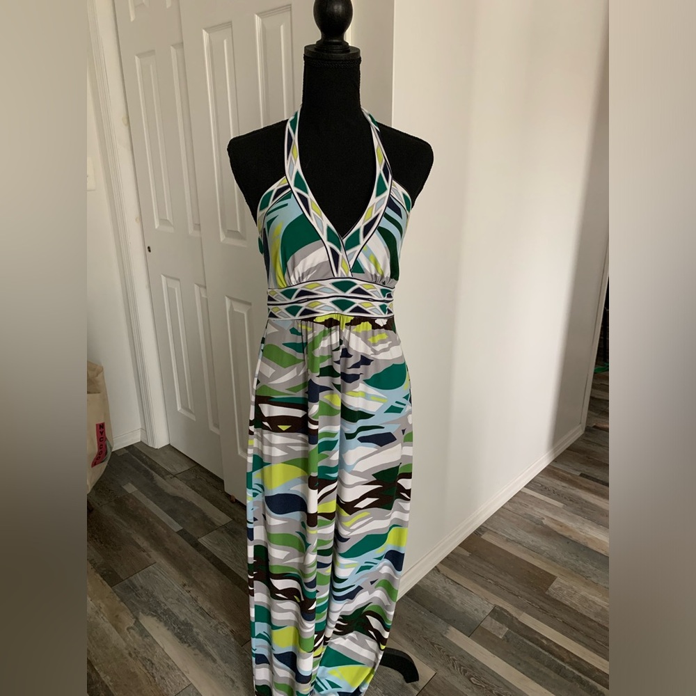 BCBG MAXi Summer Dress - size M